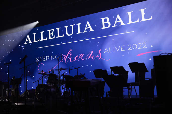 Alleluia Ball returns, raises $1.5 million for Catholic school tuition assistance